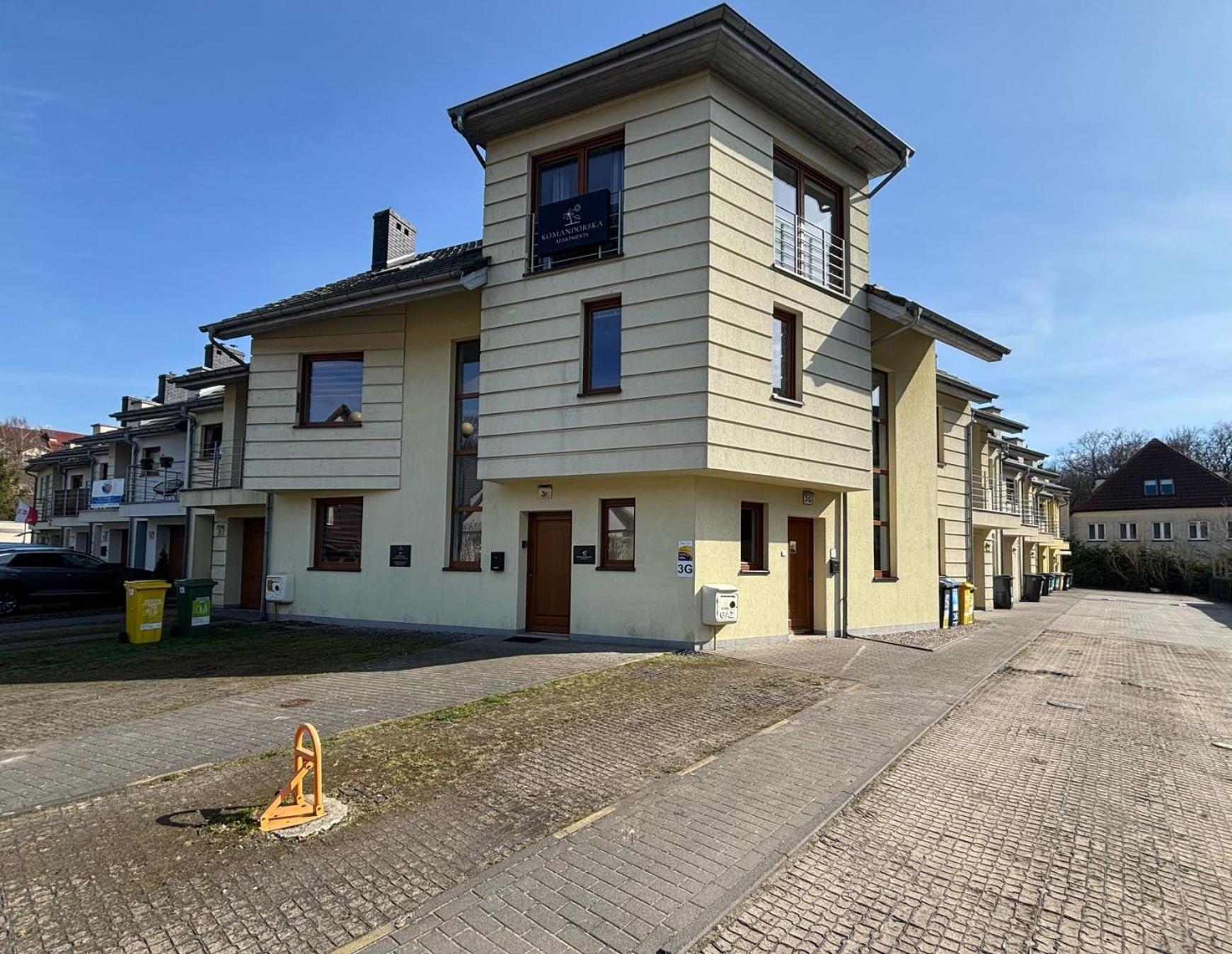 Bryza-komandorska - Family - Parking Prázdninový dům